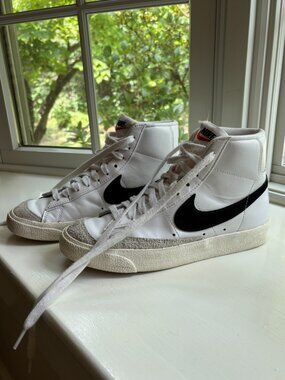 Nike Blazer Mid '77 sneakers| Size 6.5